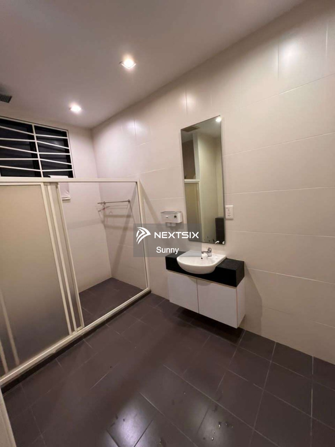 3-sty Terrace/Link House For Sale in Sungai Ara Penang - Image 9