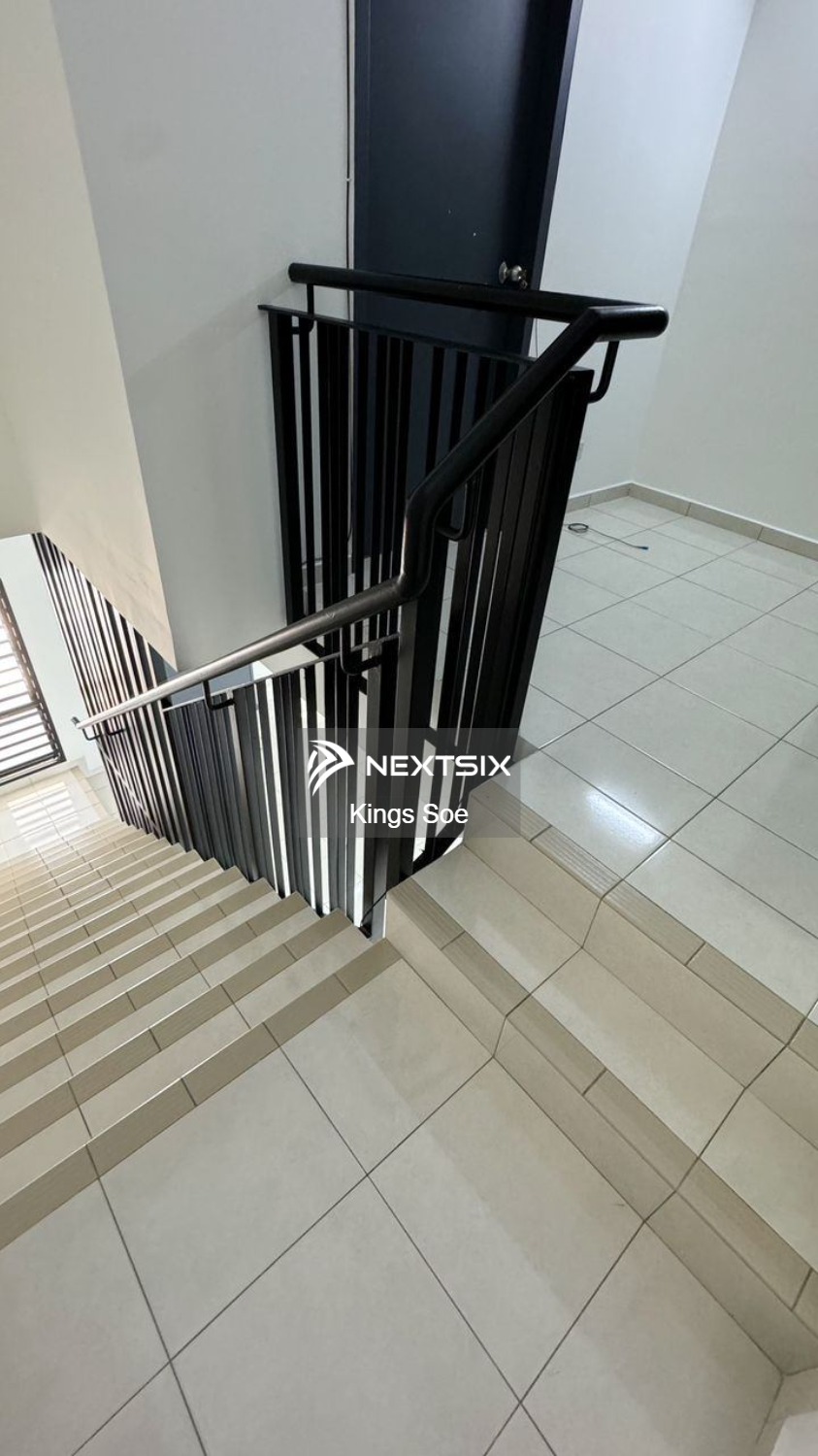 2-sty Terrace/Link House For Rent in Setia Alam Selangor - Image 8