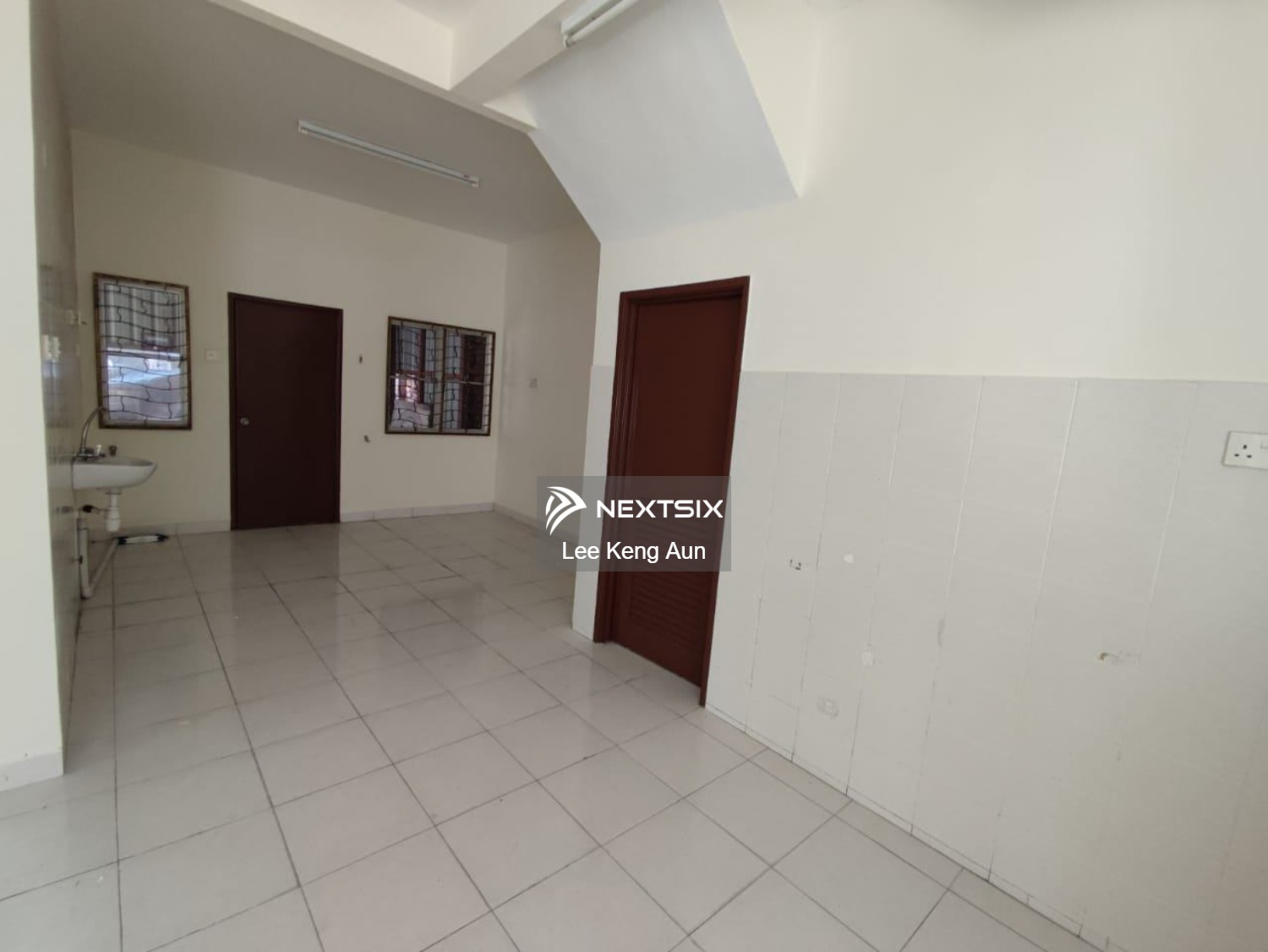 Semi-detached House For Rent in Aman Perdana Selangor - Image 11
