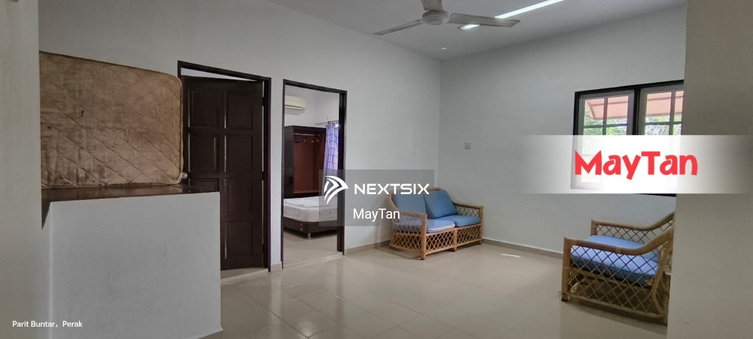 2-sty Terrace/Link House For Rent in Parit Buntar Perak - Image 5