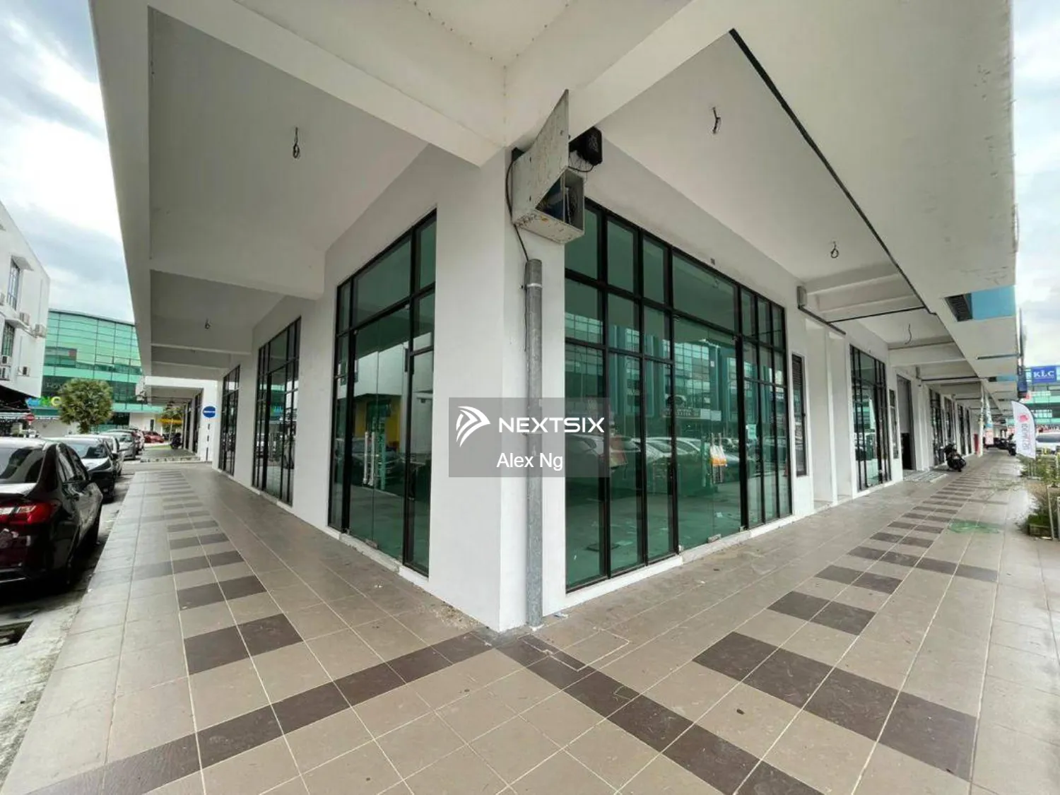 Bandar Dato Onn 3-Storey Shop For Rent