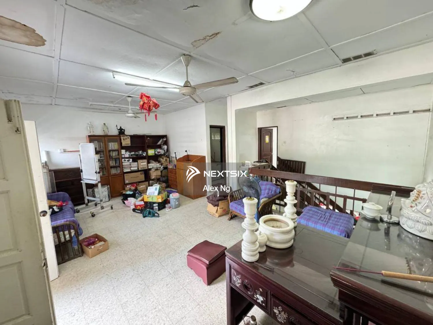 Taman Pelangi 2 Storey Semi D House End Lot