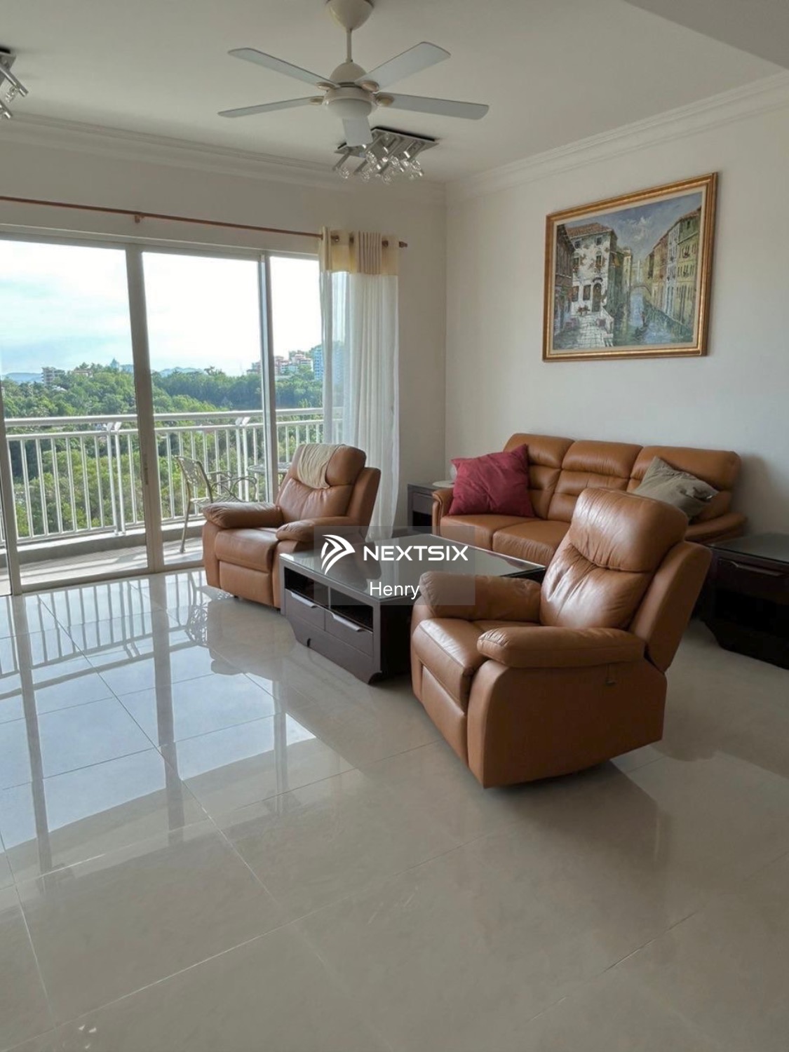 Condominium floor plan - Image 7