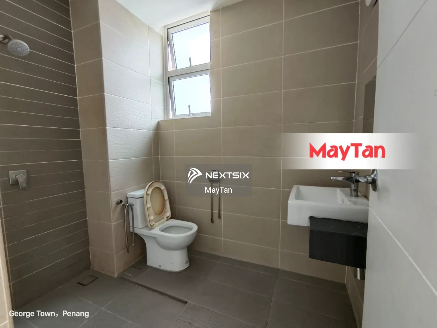 Condominium For Sale in Georgetown Penang - Image 6