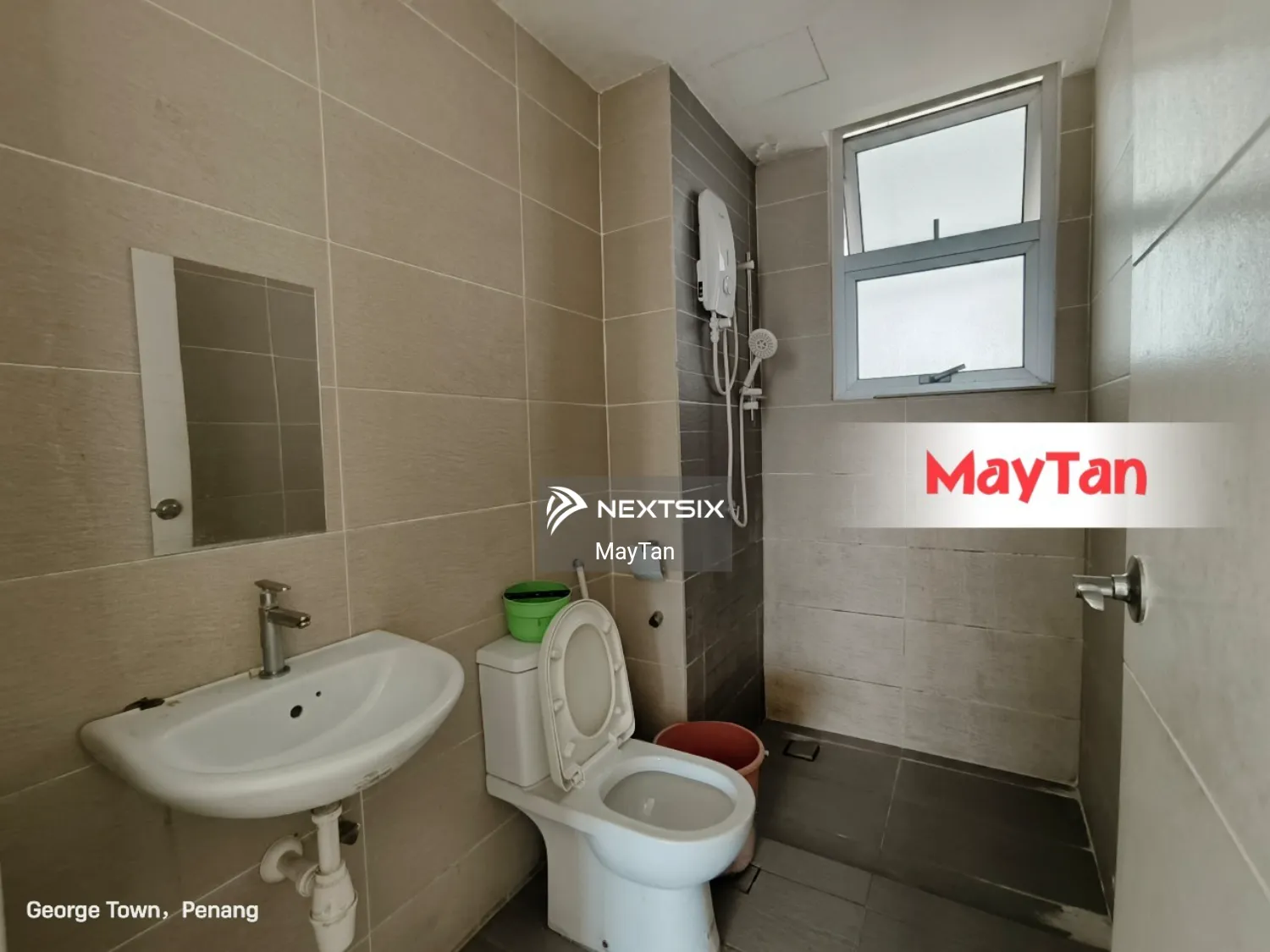 Condominium For Sale in Georgetown Penang - Image 9