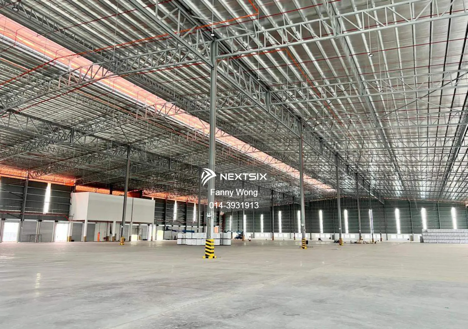 Shah Alam Town Mega Warehouse with Loading Bays for Rent