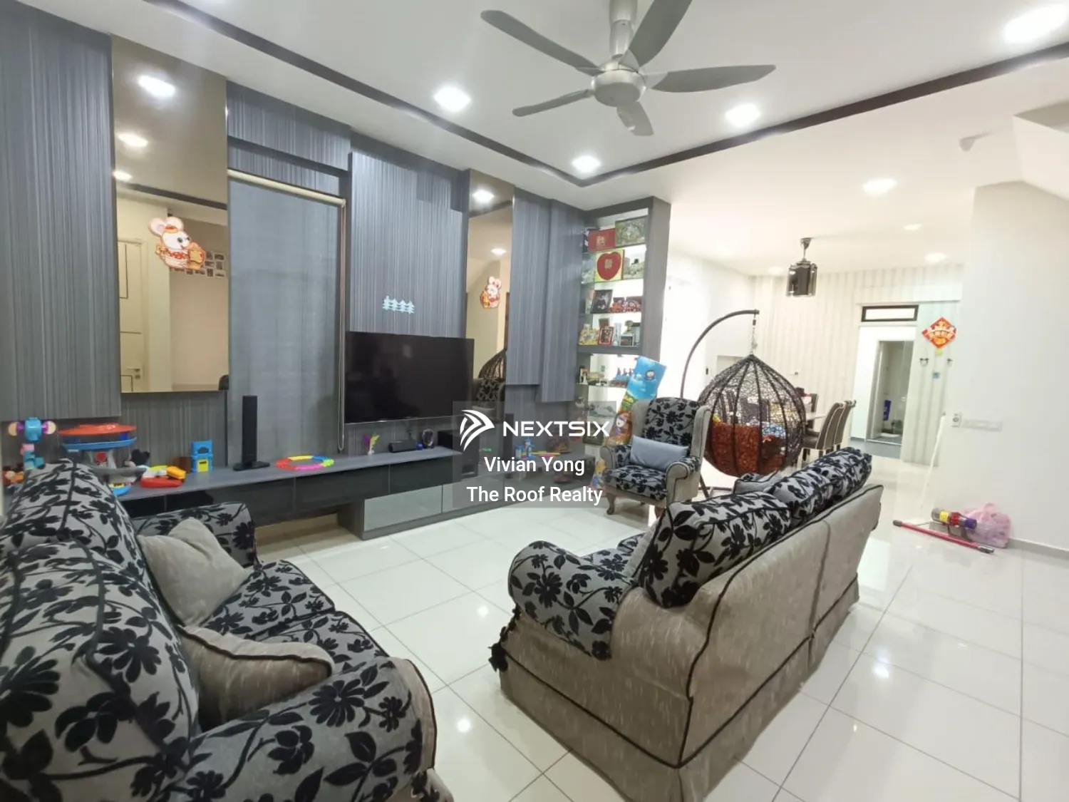 Garden Villas @ Bukit Indah 11