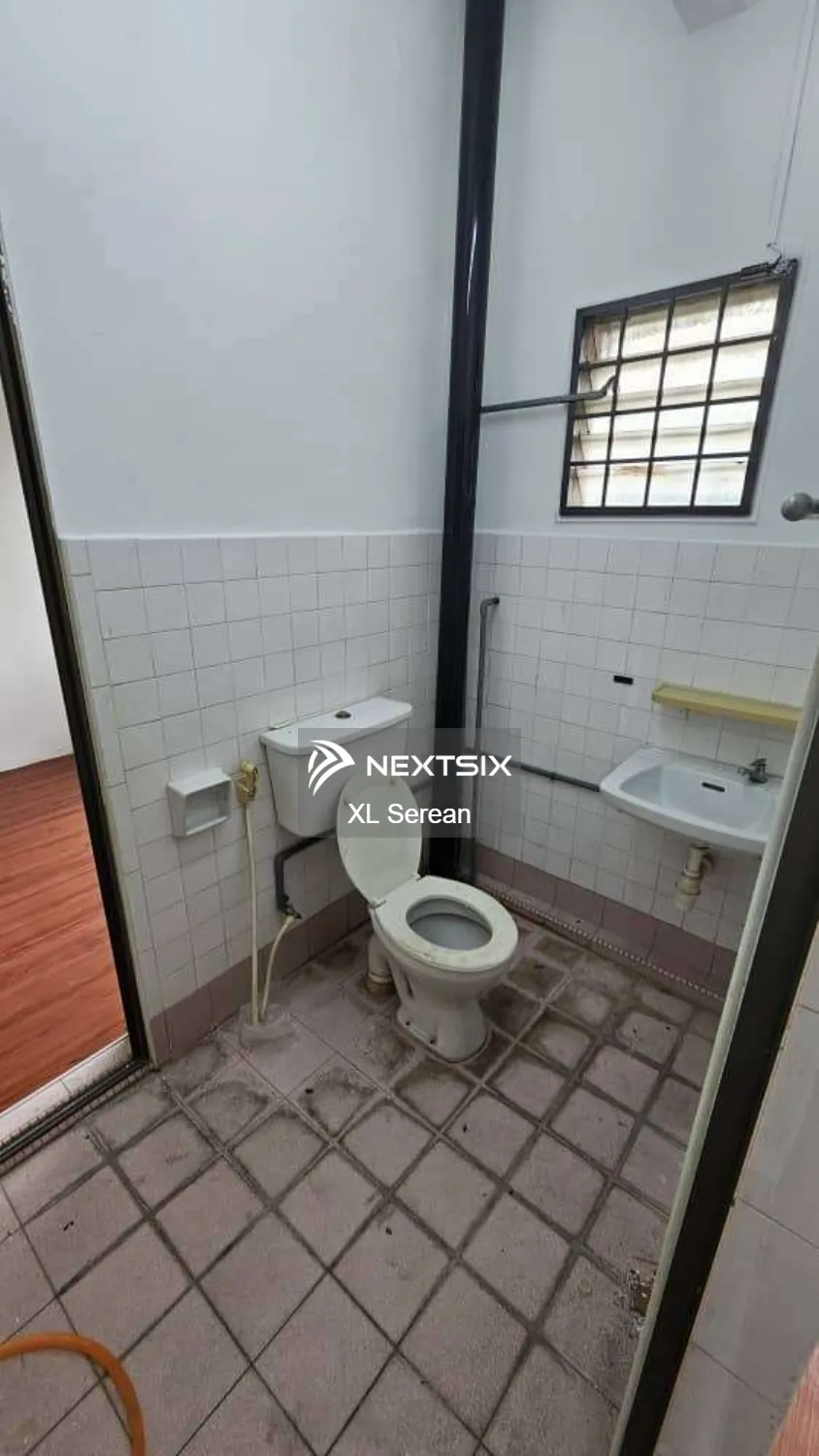 2-sty Terrace/Link House For Sale in Ulu Tiram Johor - Image 8