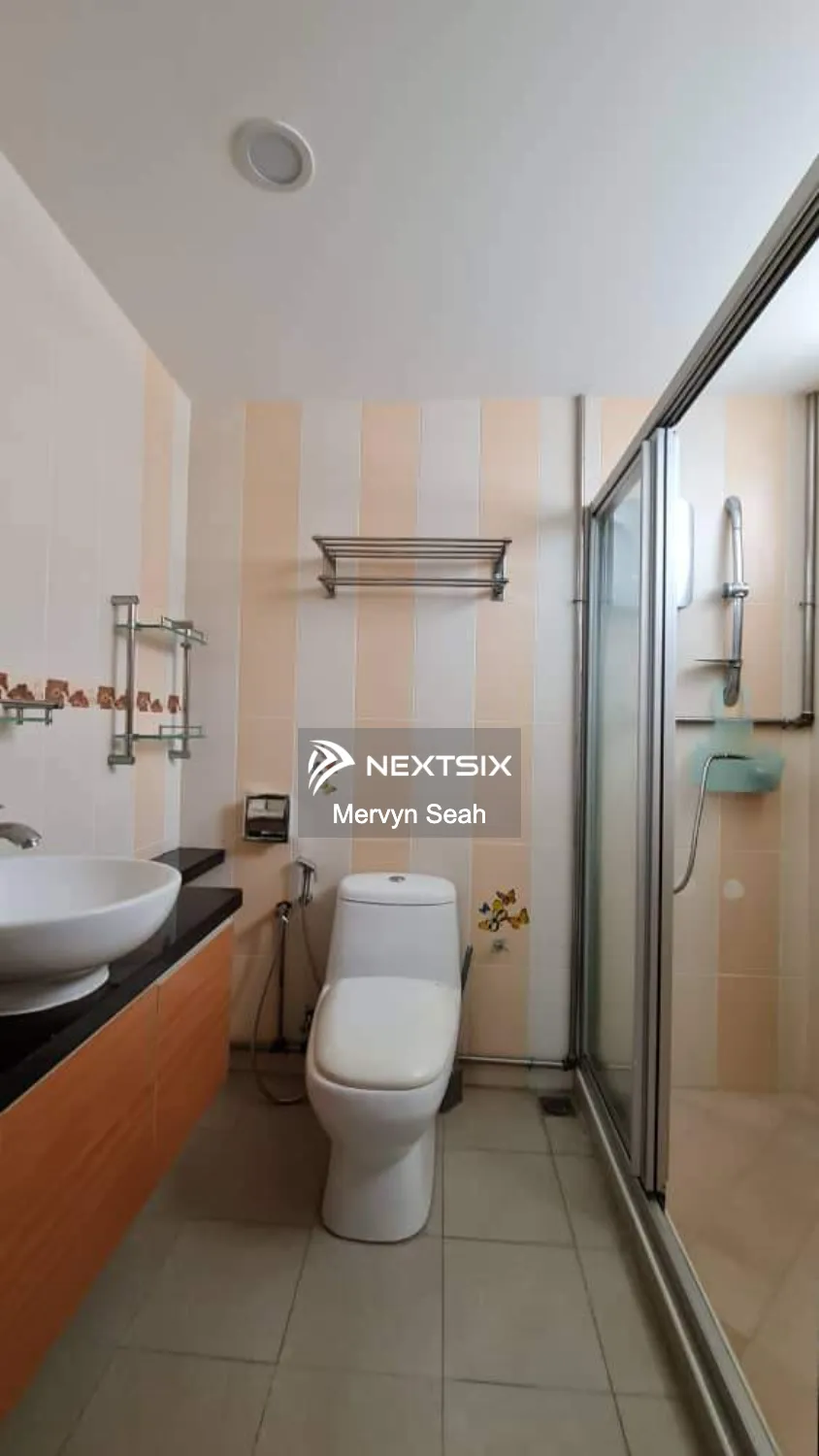 Condominium For Sale in Georgetown Penang - Image 5