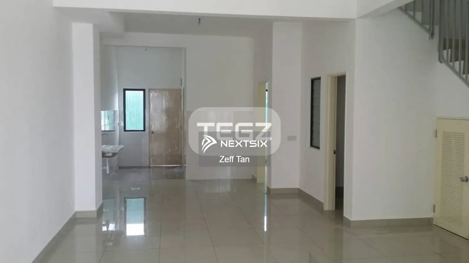 Setia Utama Setia Alam 3 Storey House Good Condition