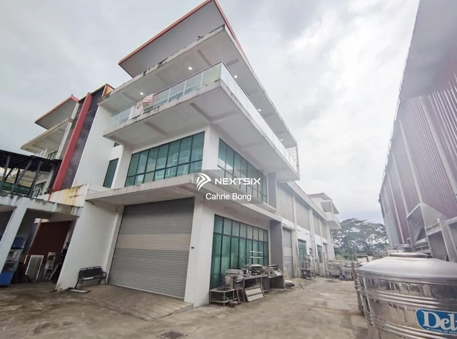 Senibong 88 Three-Storey Factory for Sale