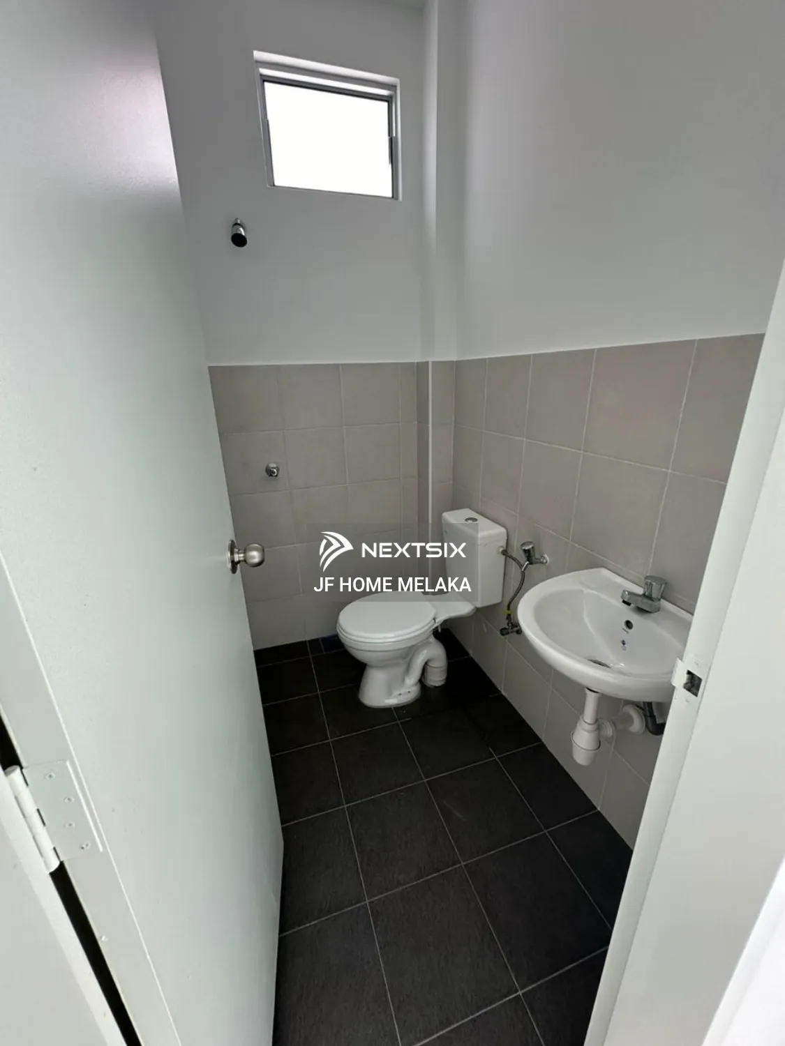 1-sty Terrace/Link House For Sale in Bukit Katil Melaka - Image 6