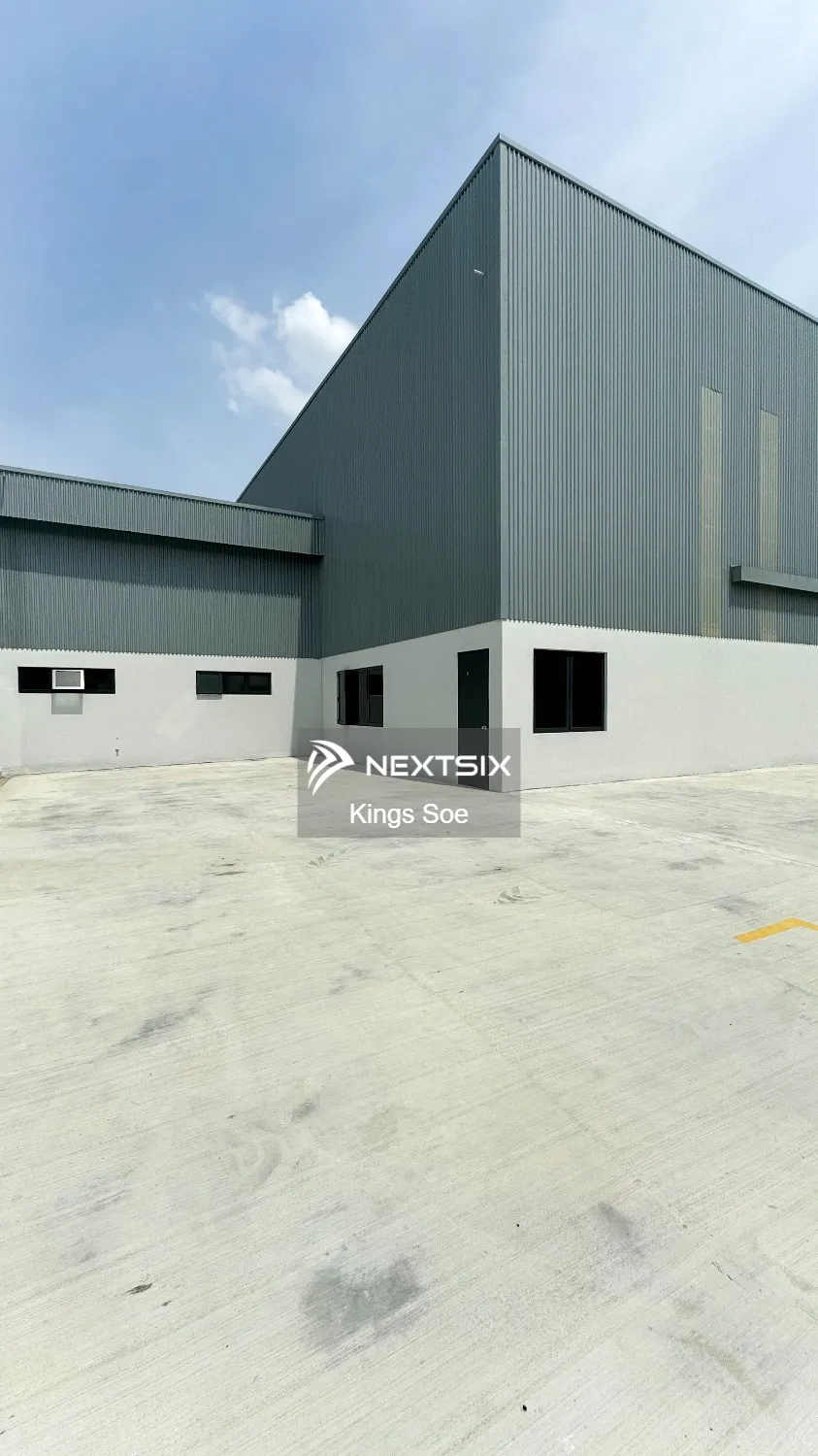 Semi-D Factory For Rent in Bandar Puncak Alam Selangor - Image 13