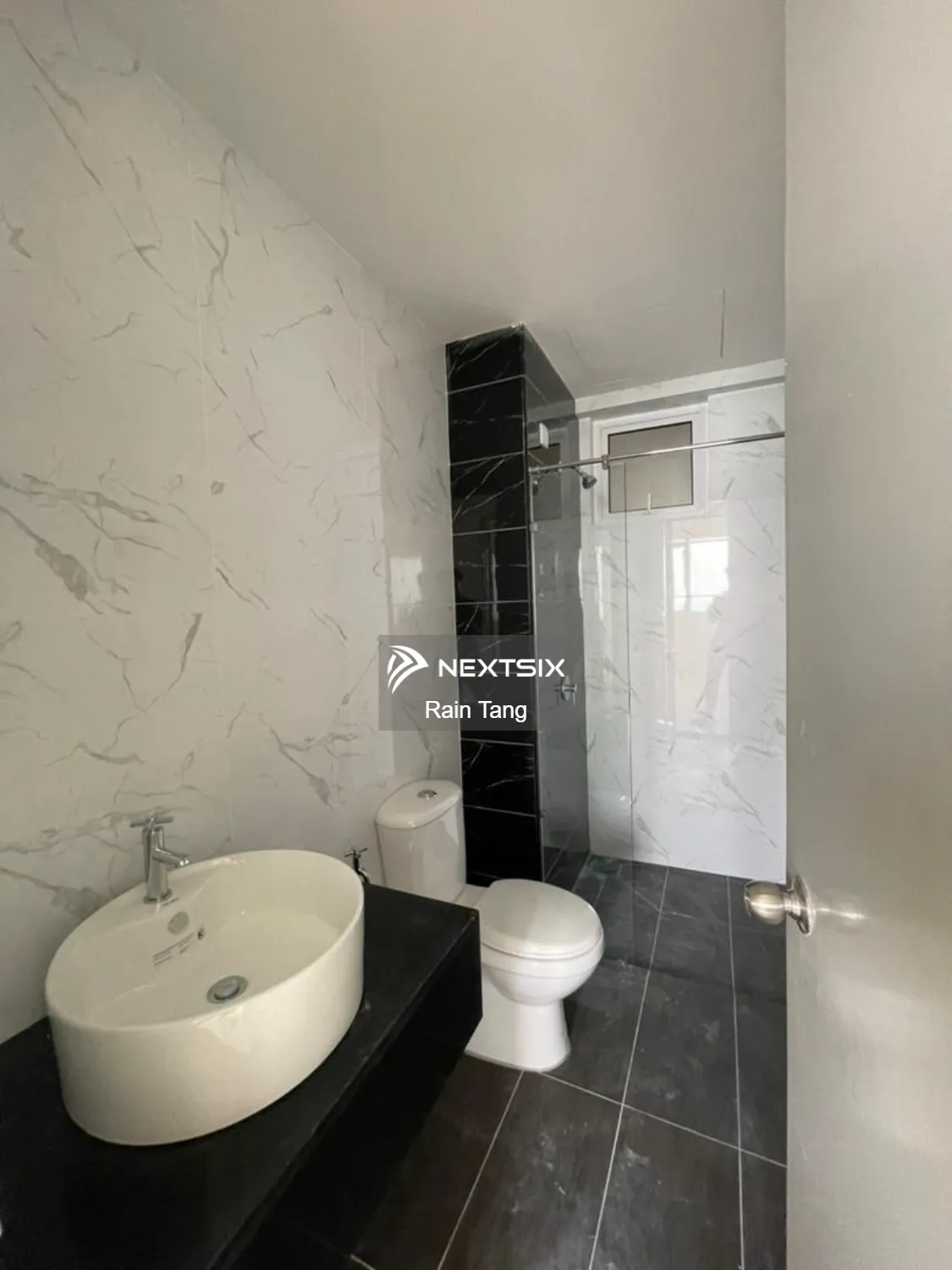 Condominium For Sale in Gelugor Penang - Image 5