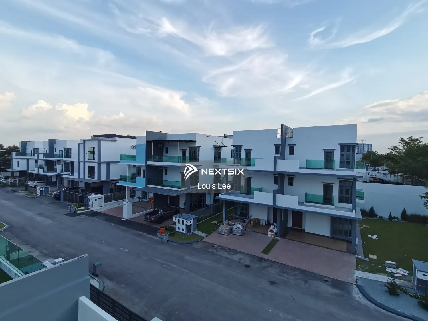 D'Çalrton Residence