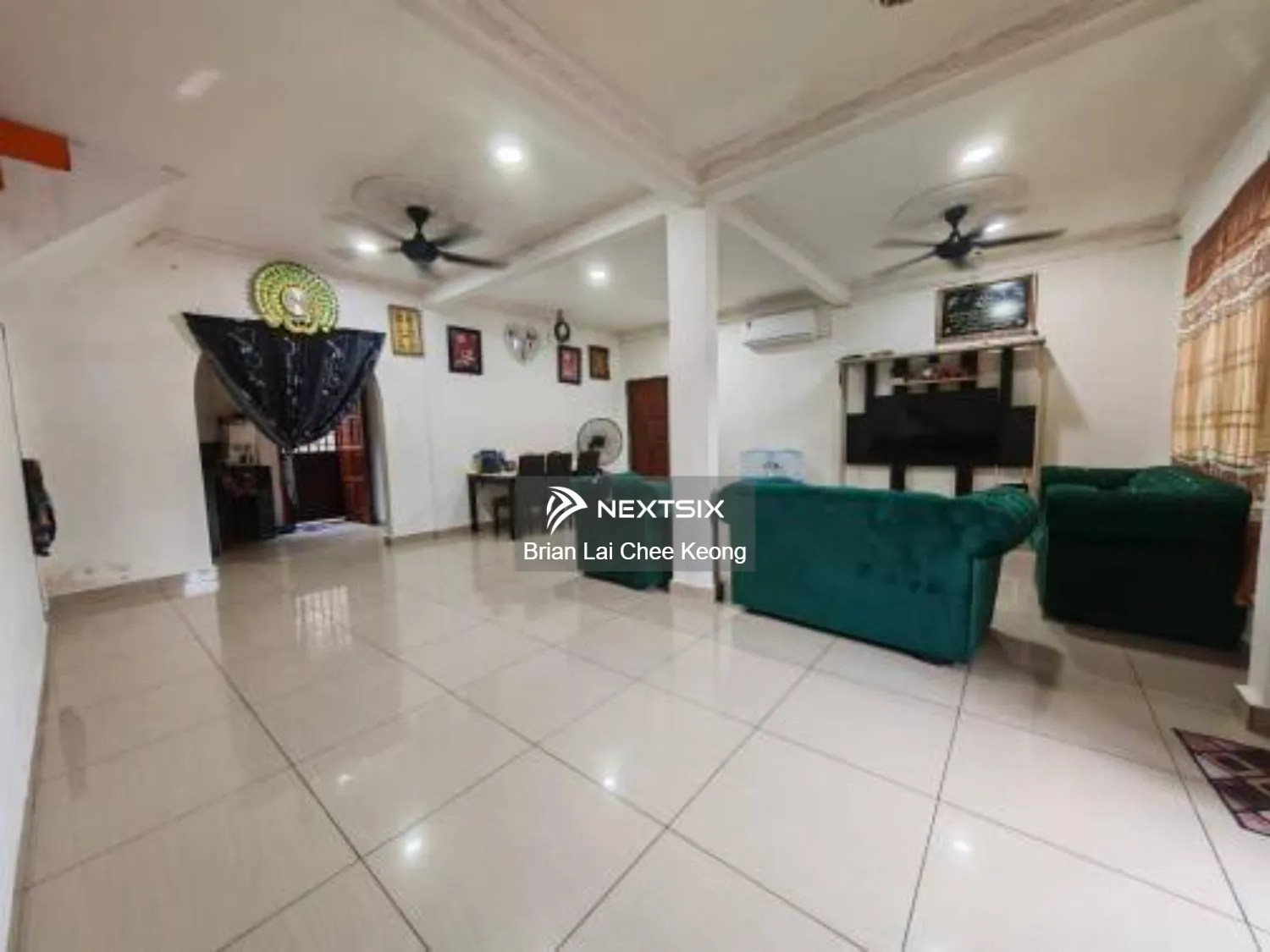 2 Storey @ Megah Ria / Masai / Corner Lot / Renovate / Extend kitchen