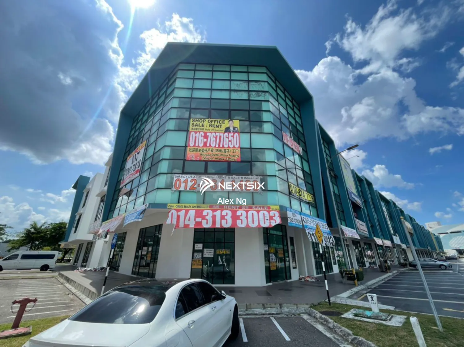 Dato Onn 3 Storey Shoplot For Rent