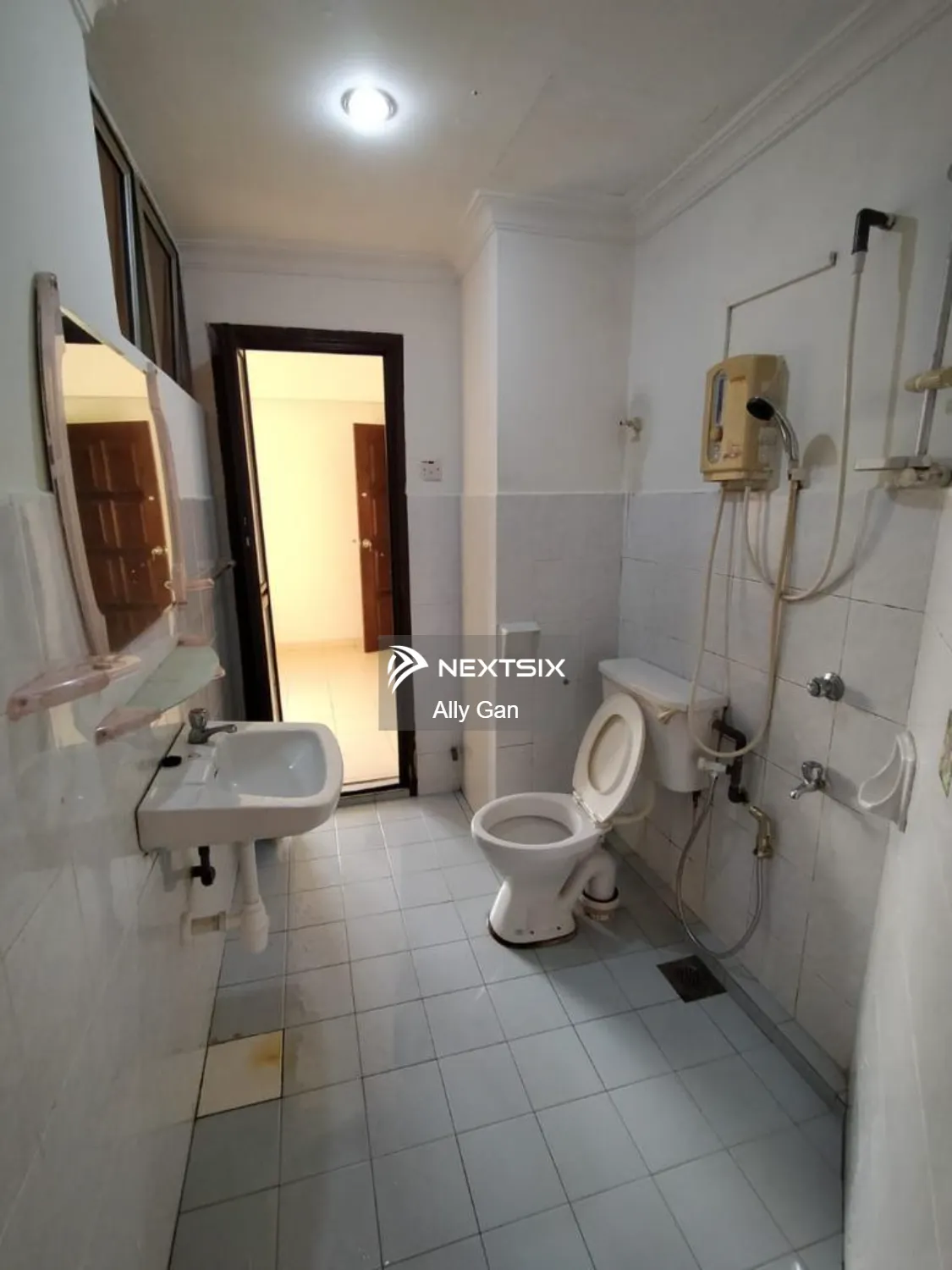Apartment For Sale in Tampoi Johor - Image 11