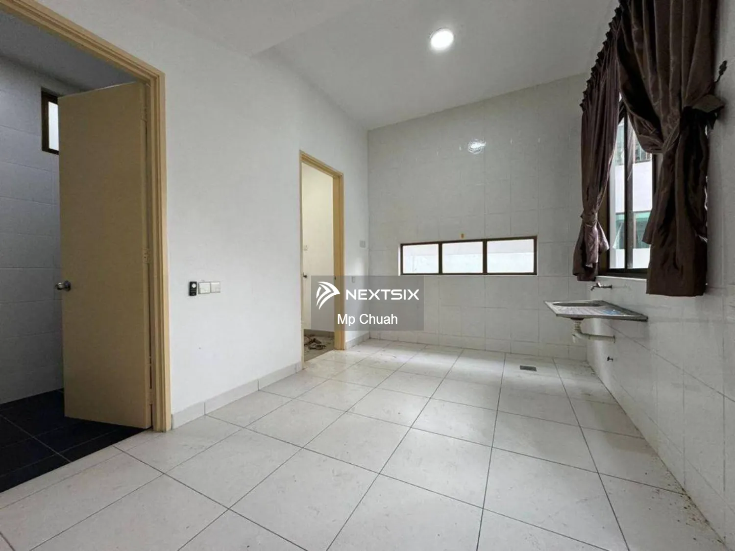 Cluster House For Sale in Setia Tropika Johor - Image 10