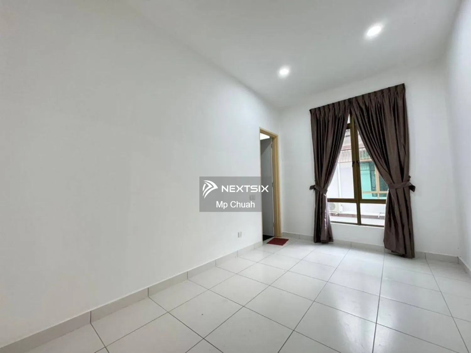 Cluster House For Sale in Setia Tropika Johor - Image 5