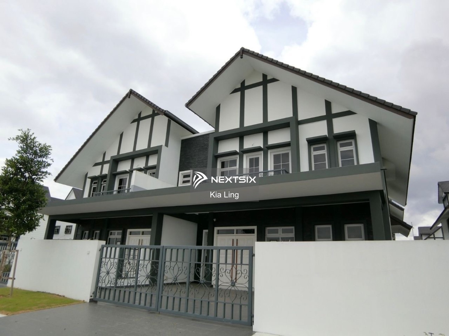 Semi-detached House For Sale in Tebrau Johor