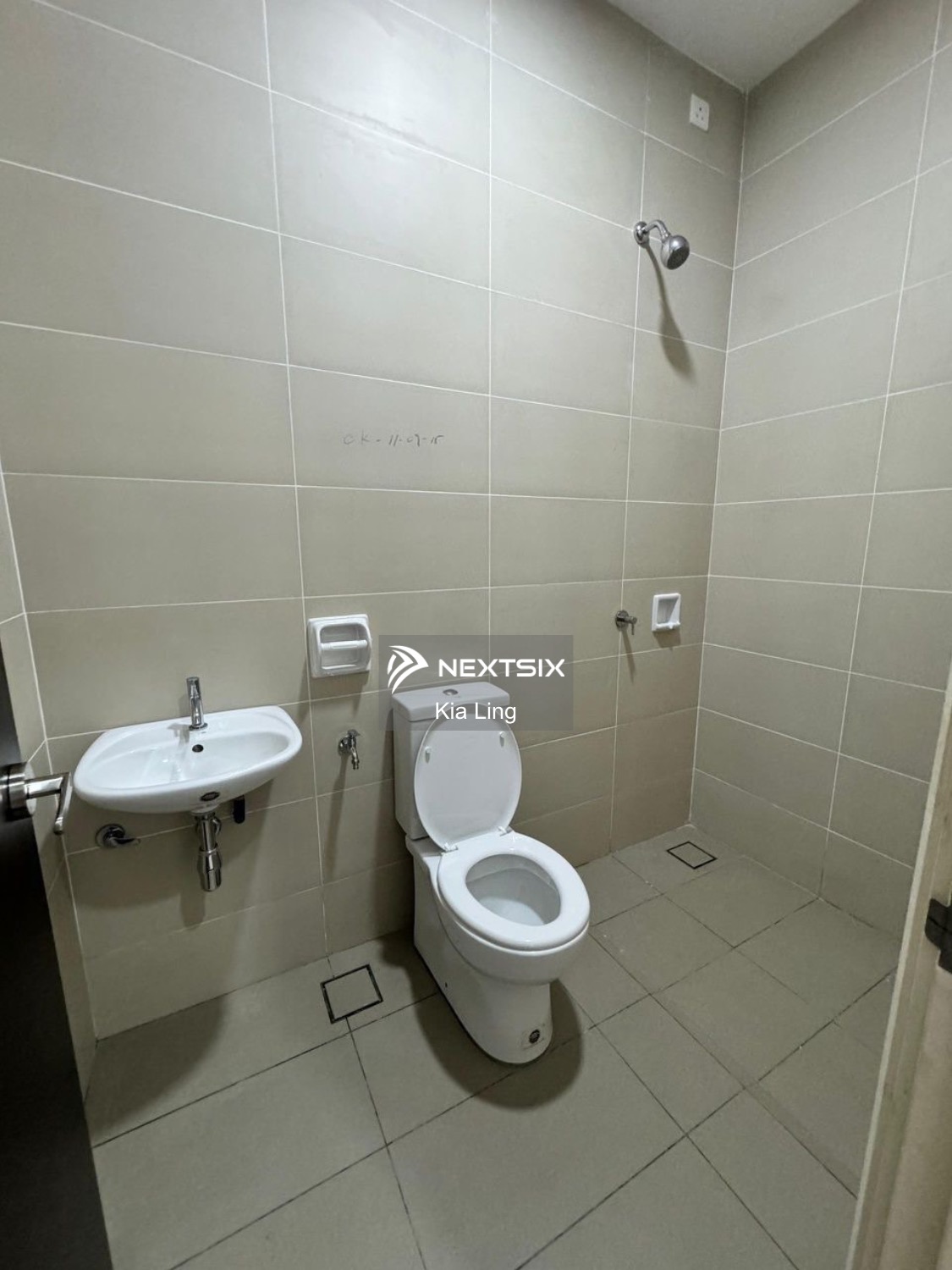 Semi-detached House For Sale in Tebrau Johor - Image 16