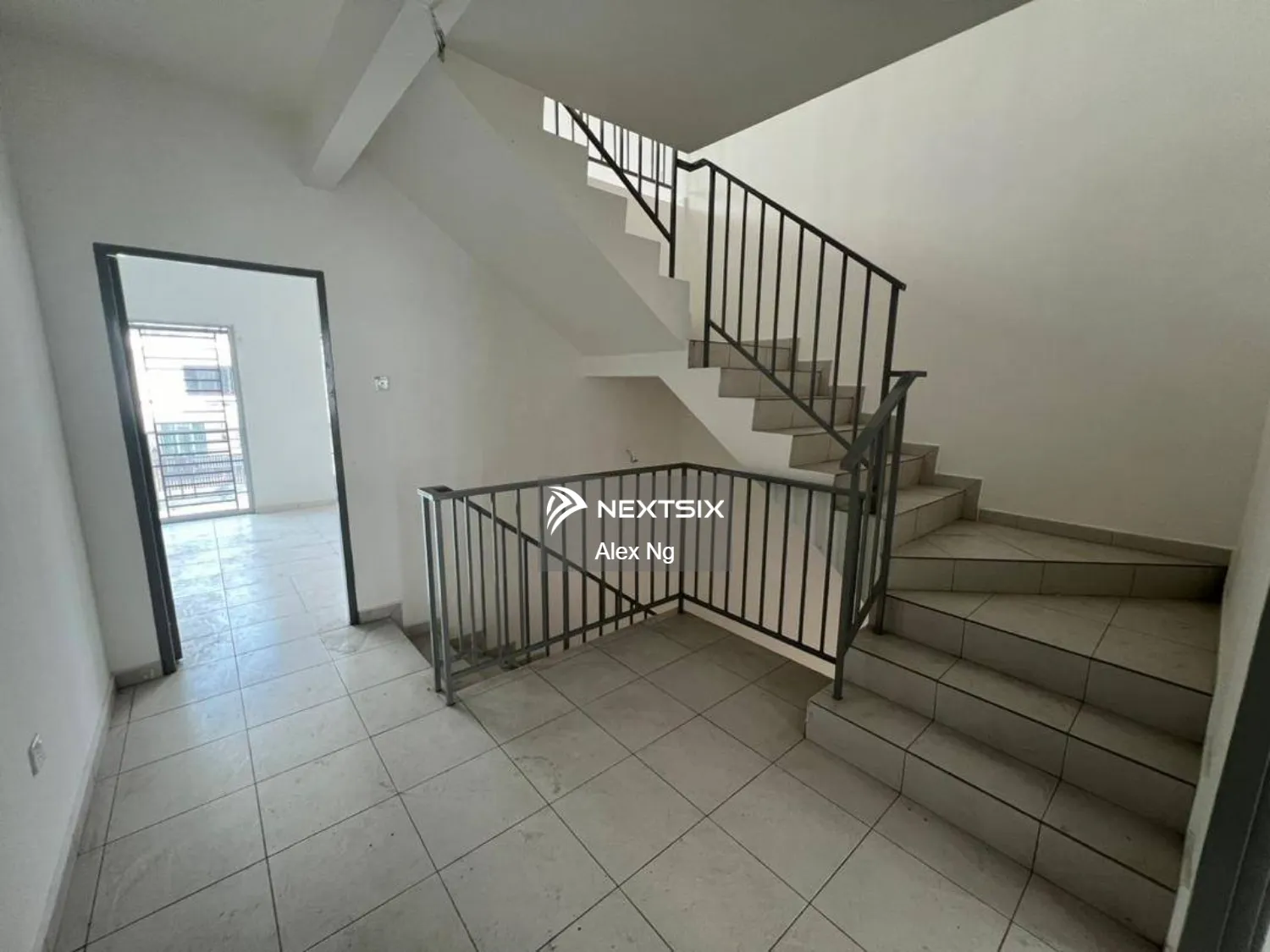 2.5-sty Terrace/Link House For Rent in Senai Johor - Image 5