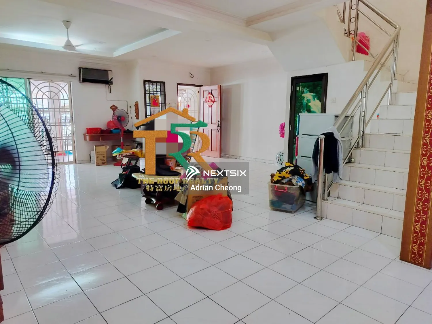TAMAN FLORA 2 STOREY HOUSE