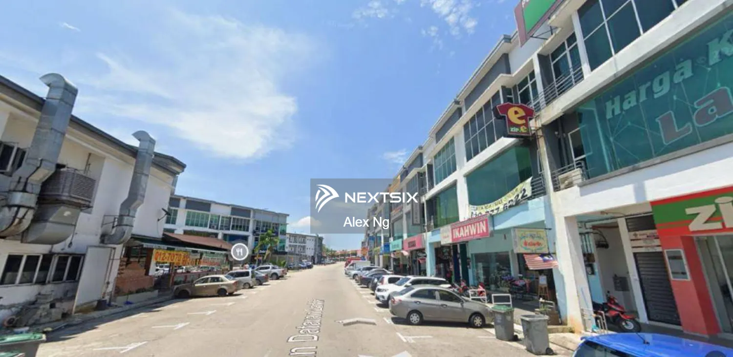 Larkin Jaya Three Storey Shop Lot