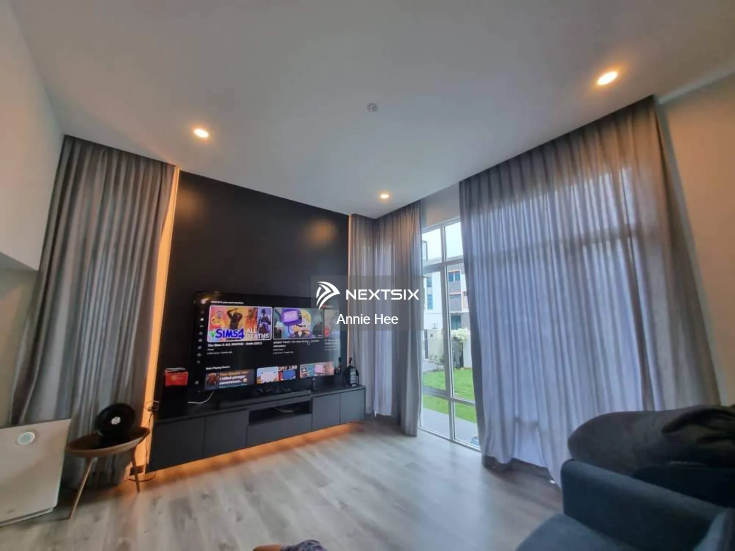 Taman Putra Pogun 3 Storey Link Bungalow House | Access to sky deck | For Sale
