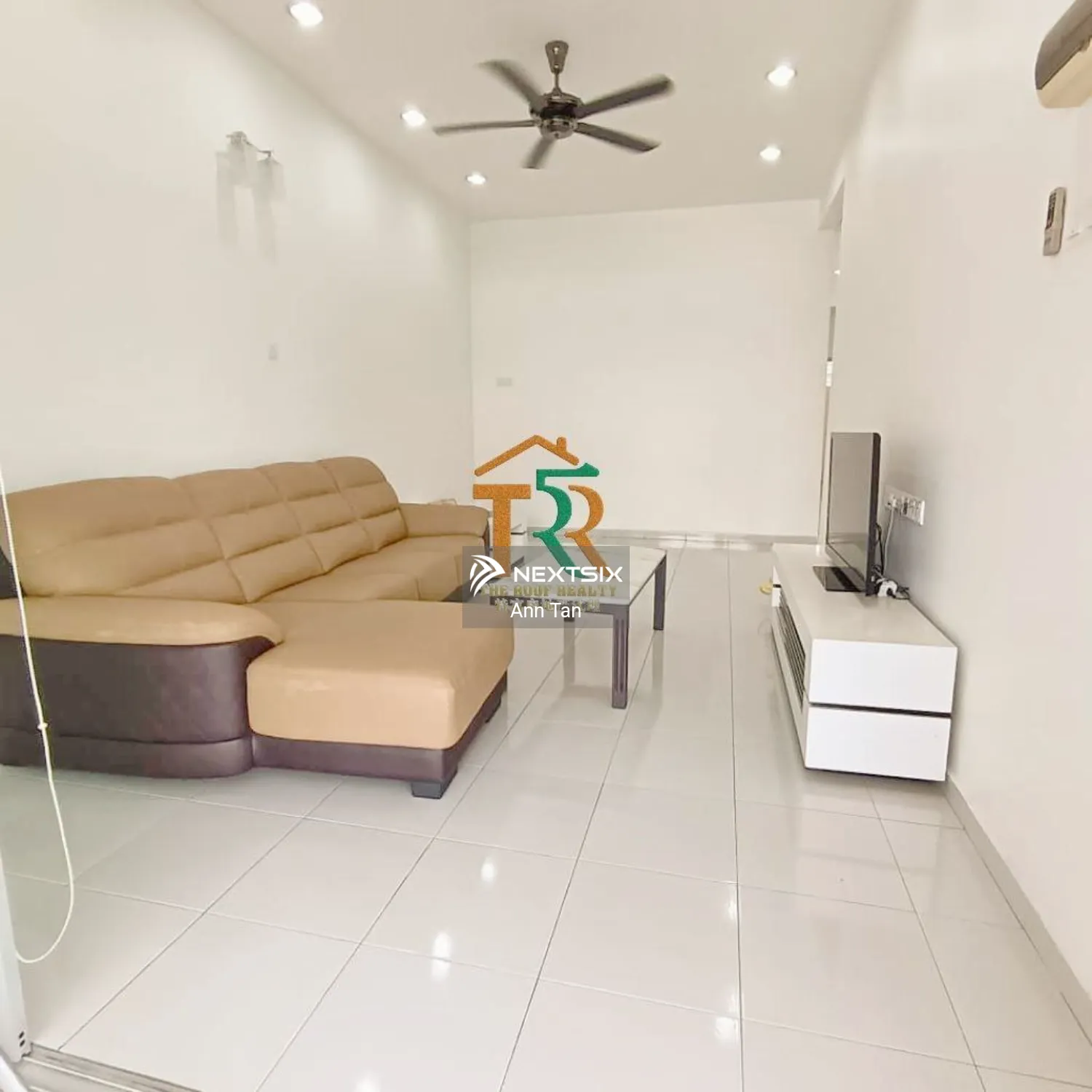 1-sty Terrace/Link House For Sale in Batu Pahat Johor - Image 2