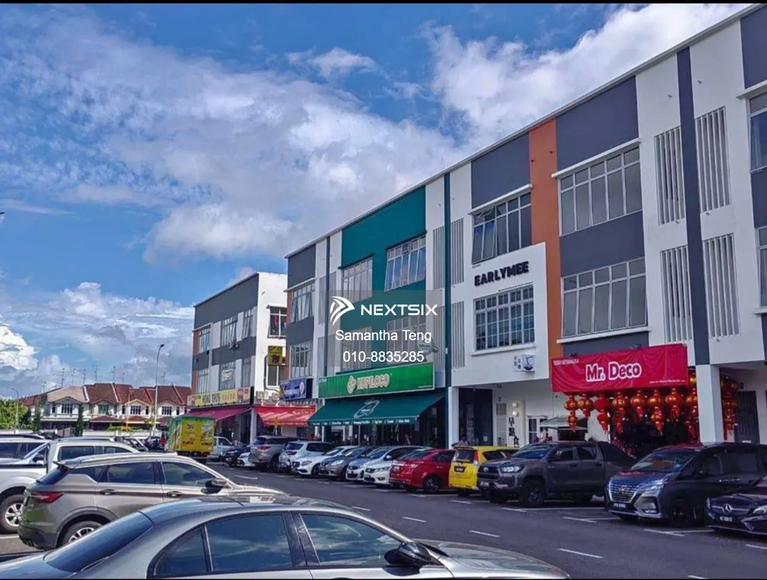 很多人在找的Austin Crest Shoplot Emerald 1 面向大路*