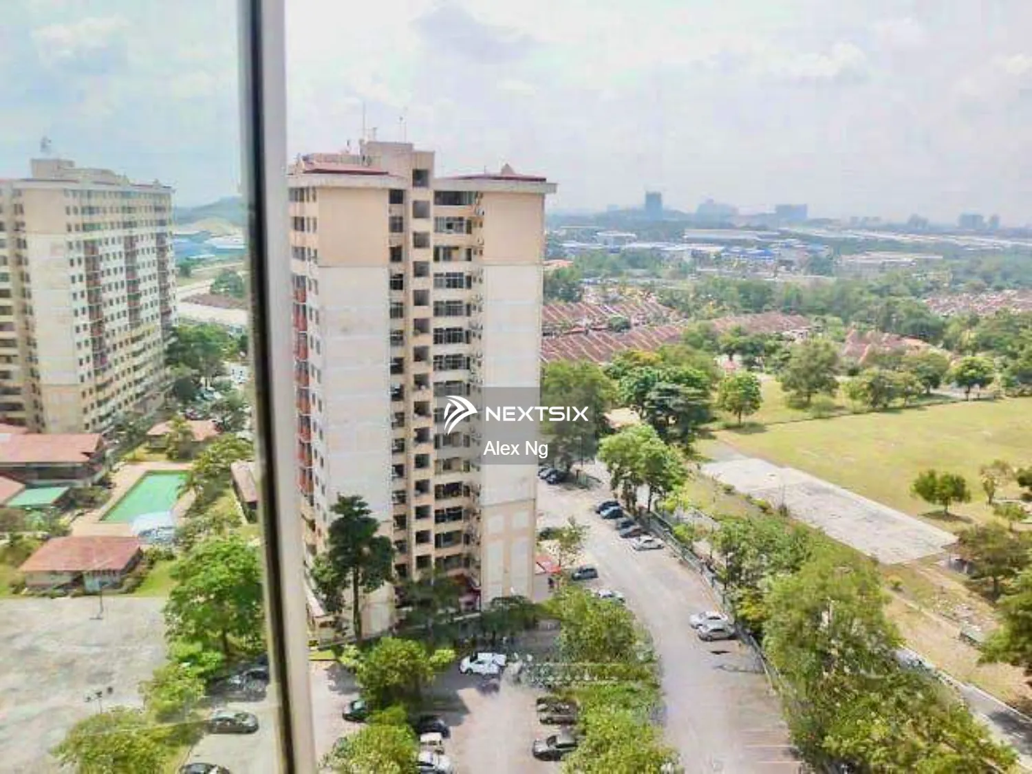 Serviced Residence For Sale in Gelang Patah Johor - Image 17