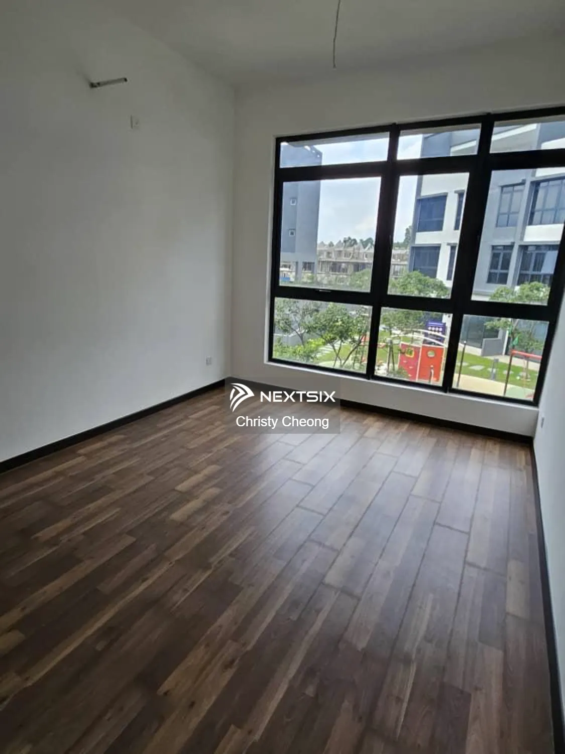 Townhouse For Sale in Serdang Selangor - Image 12