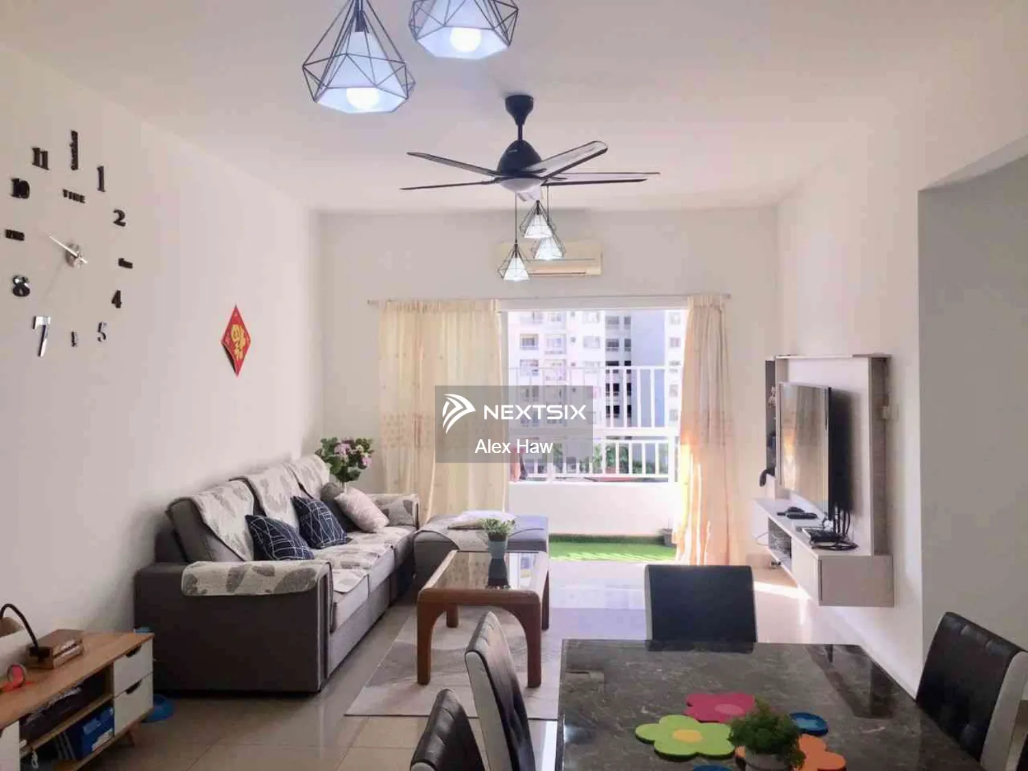 Suriamas Condominium