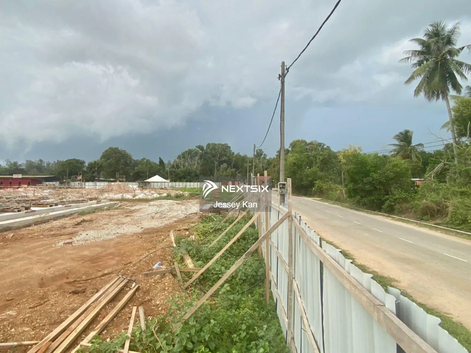 Shop For Sale in Balok Pahang - Image 3