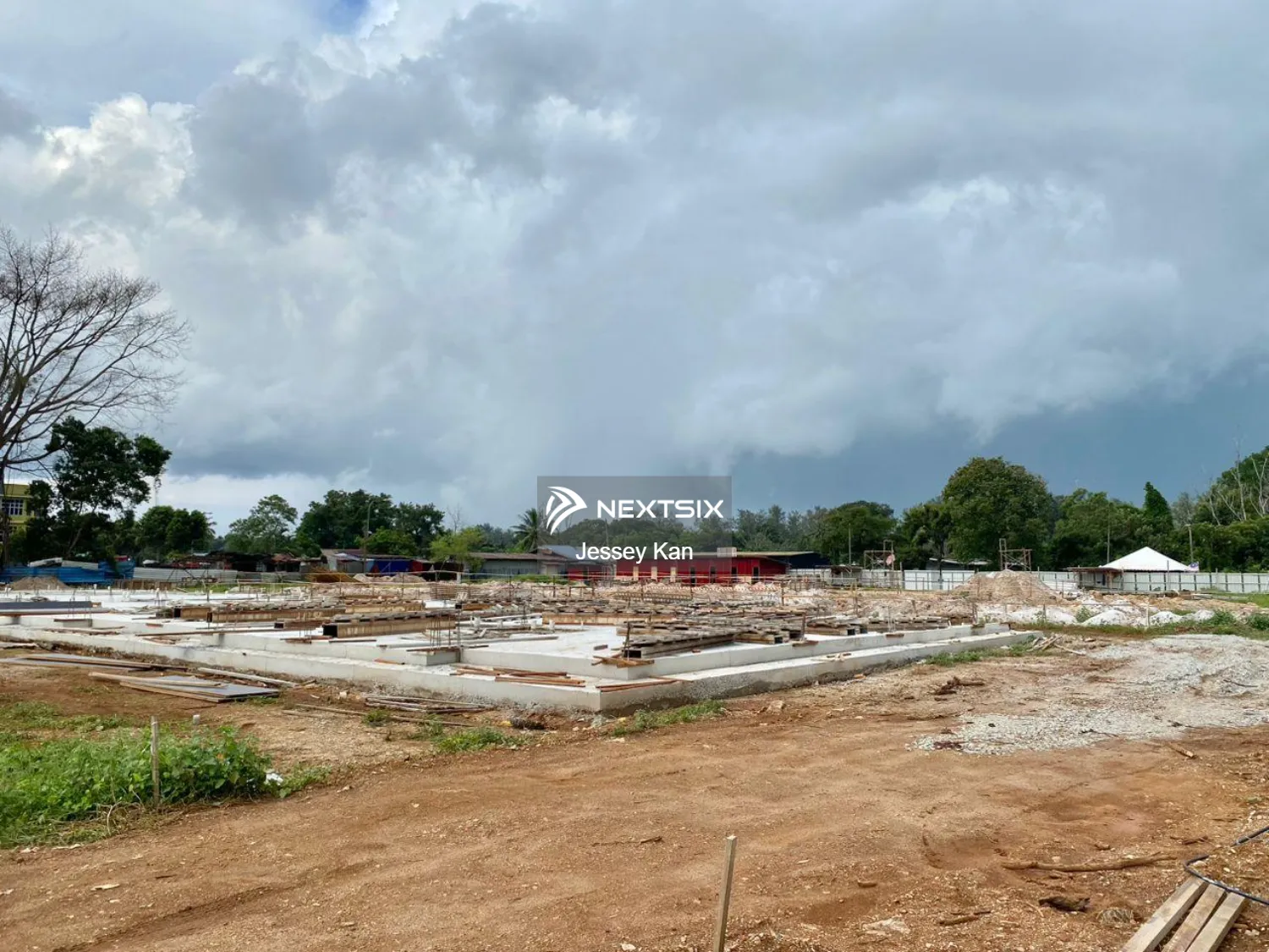 Shop For Sale in Balok Pahang - Image 4