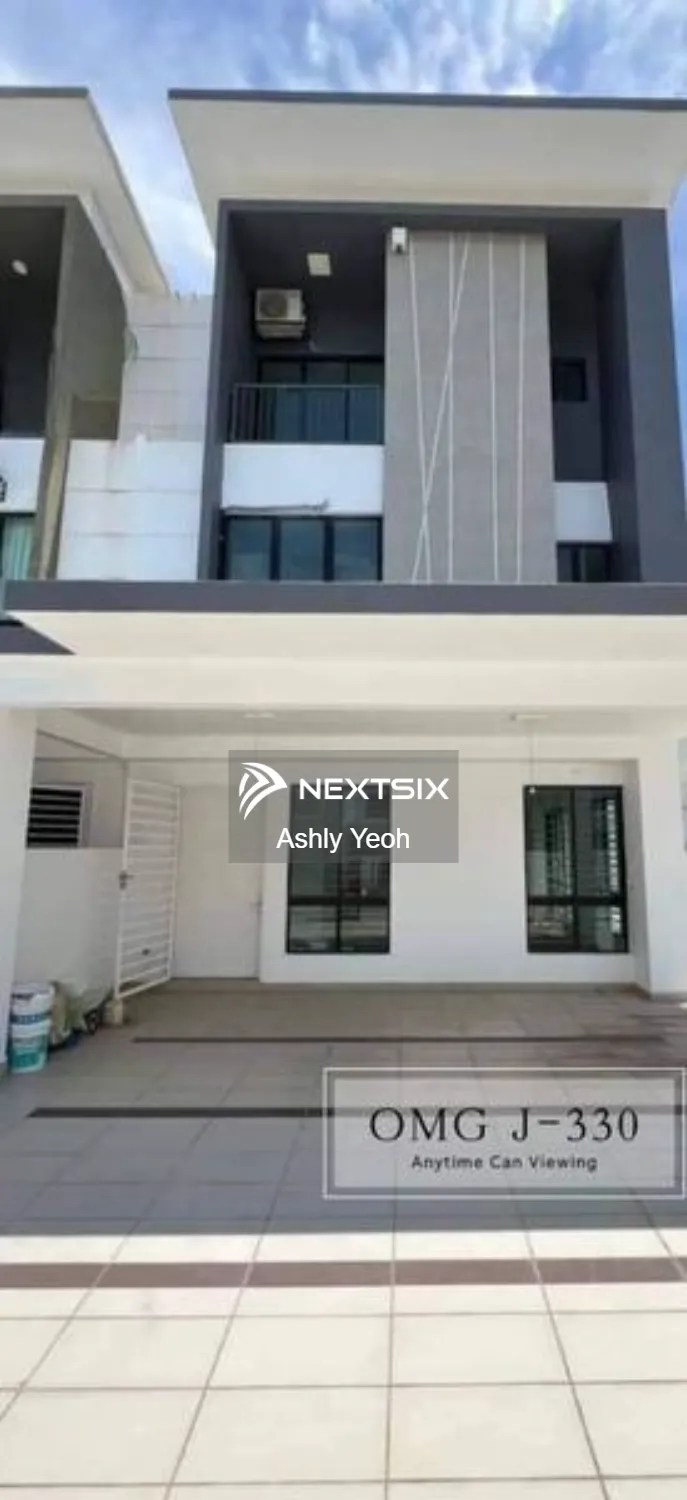 BELOW MARKET 3 Storey Cluster Semi D House for Sale Rumah untuk jual Setia Utama 1, Setia Alam , 40170 Shah Alam , Selangor