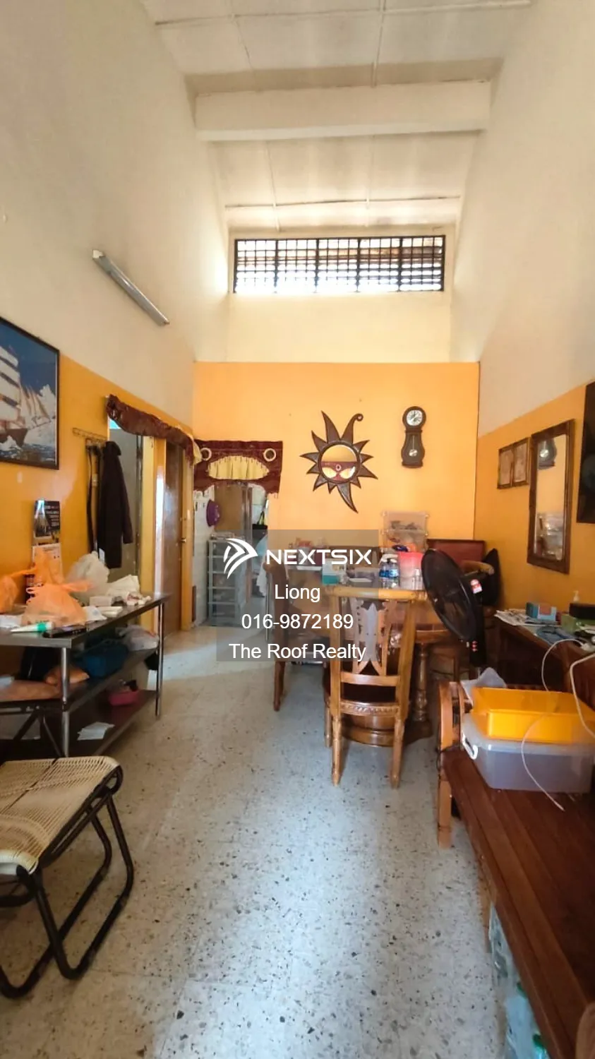 Puteri Wangsa Ulu Tiram Single Storey Terrace House