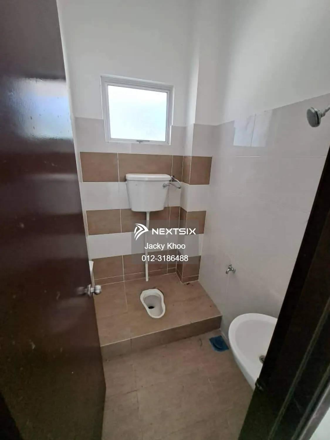 Semi-detached House For Sale in Batang Berjuntai Selangor - Image 17