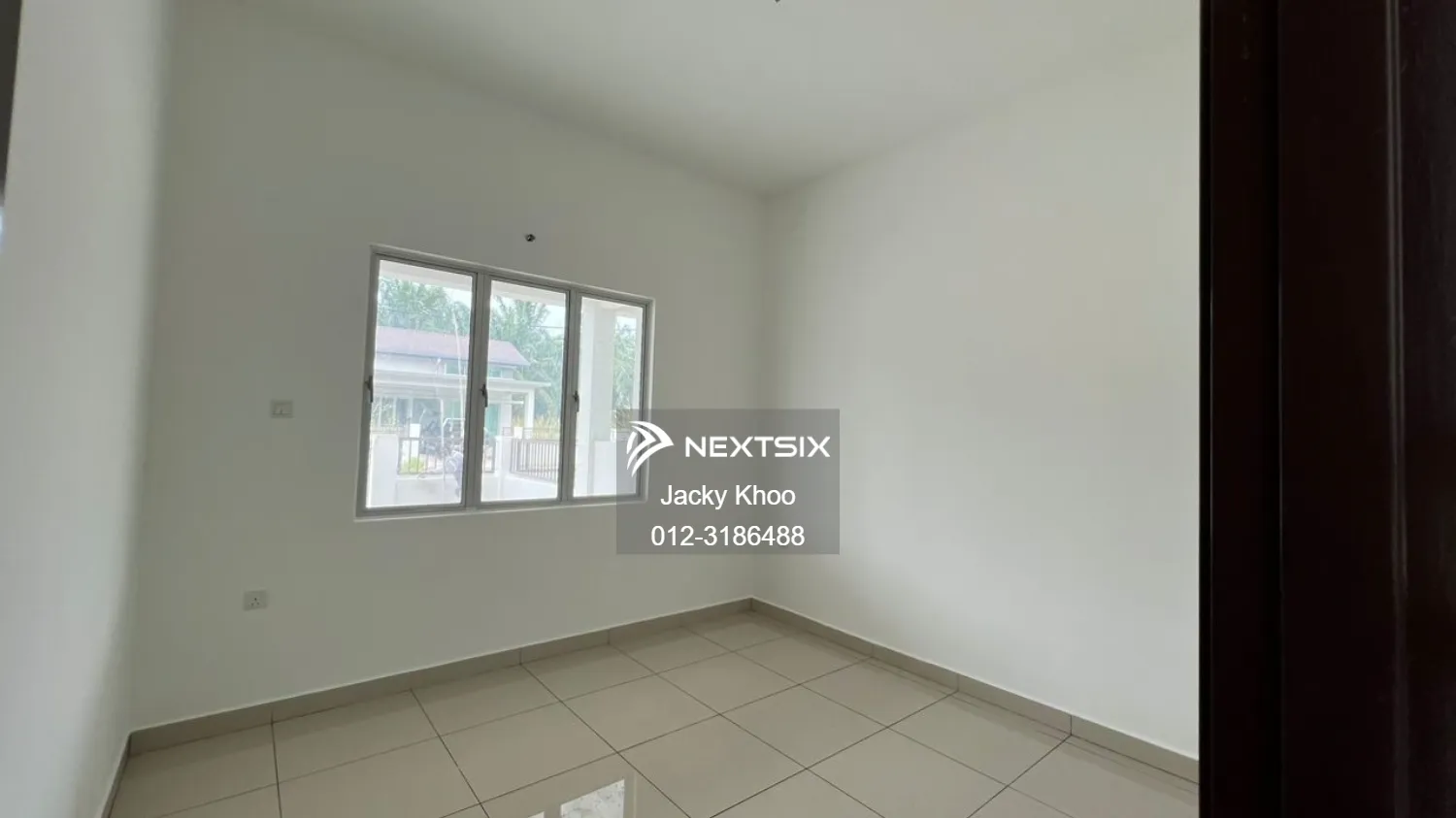 Semi-detached House For Sale in Batang Berjuntai Selangor - Image 9