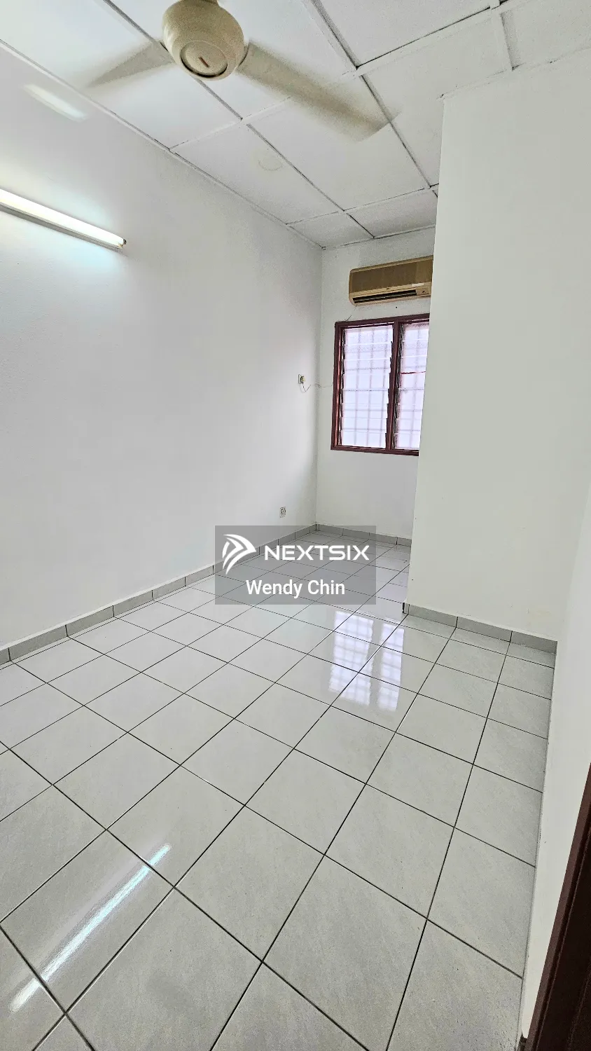 2-sty Terrace/Link House For Sale in Puchong Selangor - Image 14