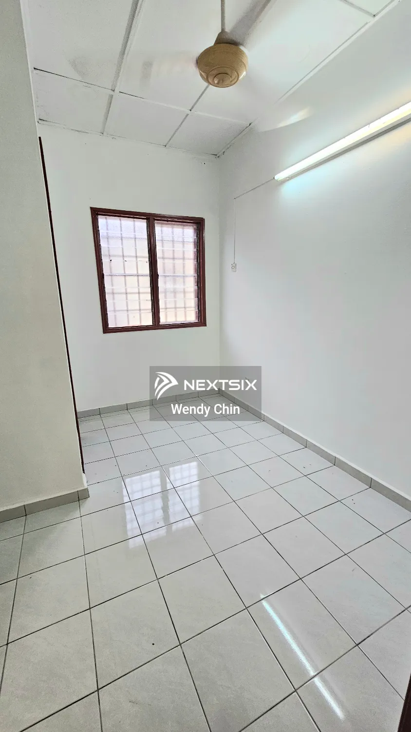 2-sty Terrace/Link House For Sale in Puchong Selangor - Image 16