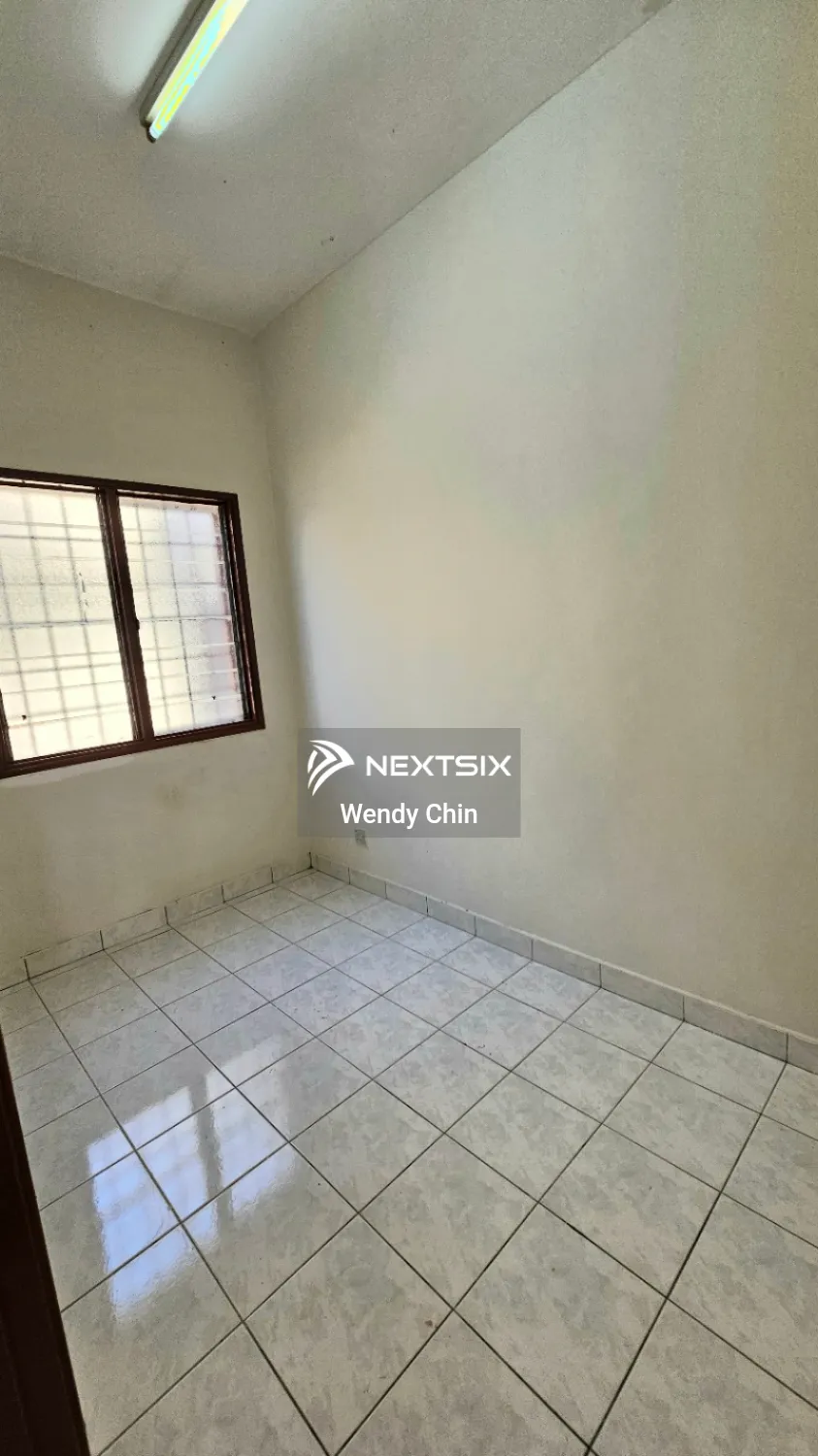 2-sty Terrace/Link House For Sale in Puchong Selangor - Image 18