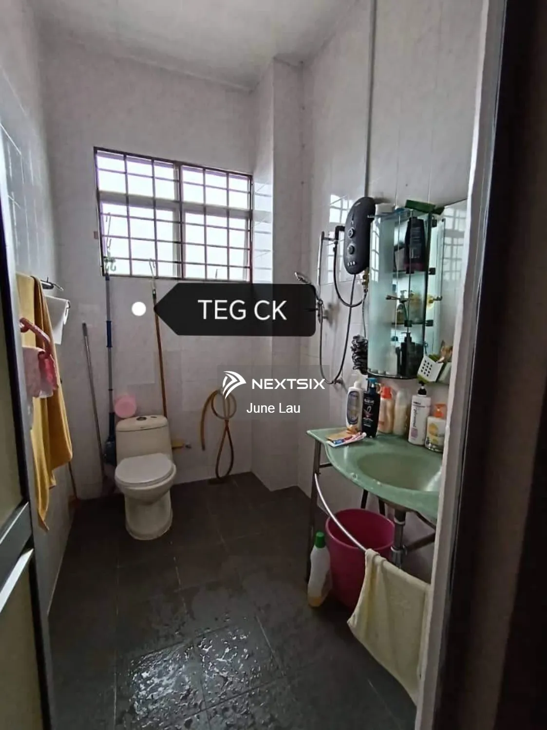 Semi-detached House For Sale in Klang Selangor - Image 10