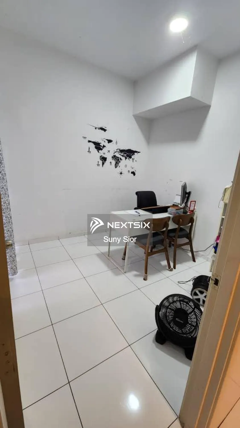 2-sty Terrace/Link House For Sale in Gelang Patah Johor - Image 3