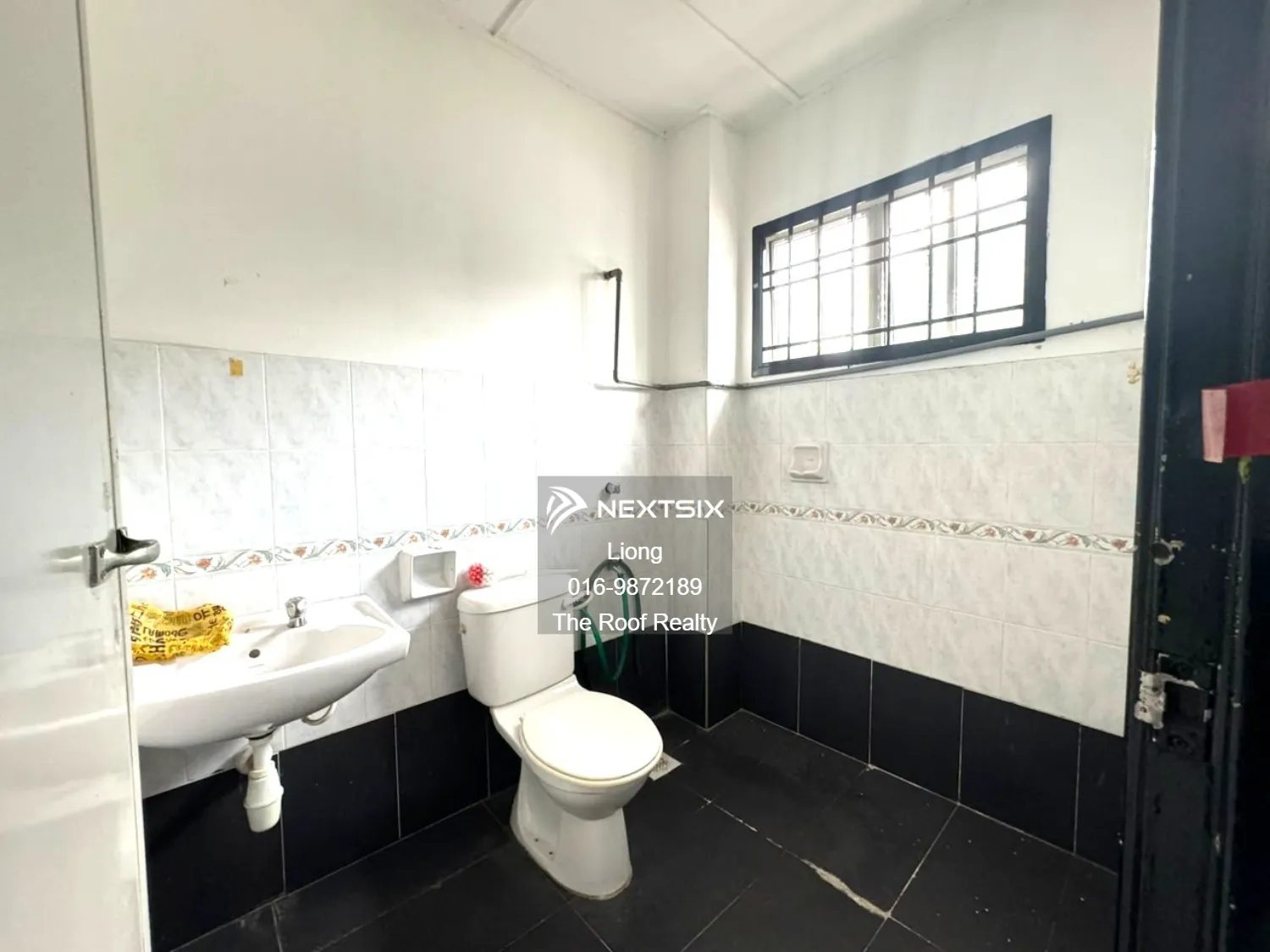 2-sty Terrace/Link House For Sale in Setia Indah Johor - Image 10