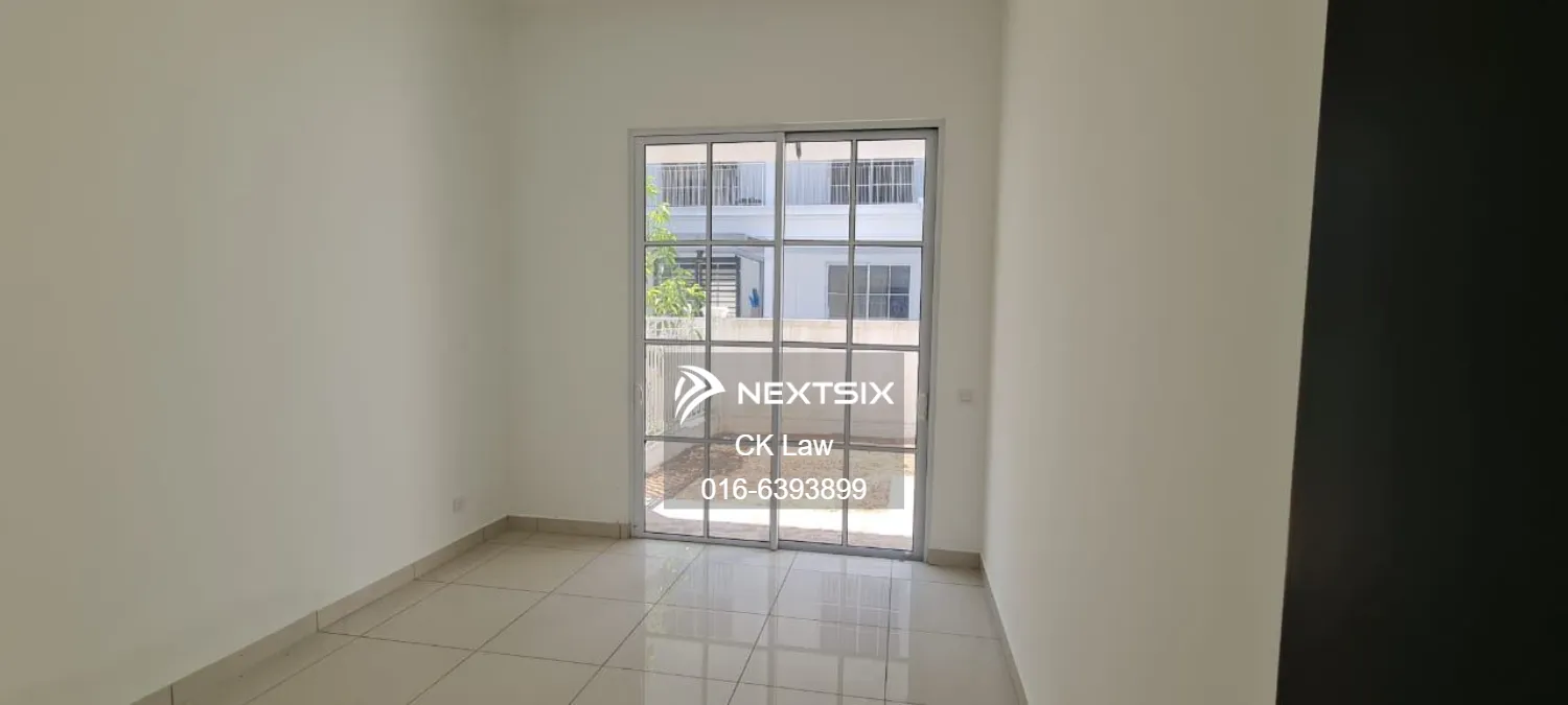 Semi-detached House For Sale in Semenyih Selangor - Image 6