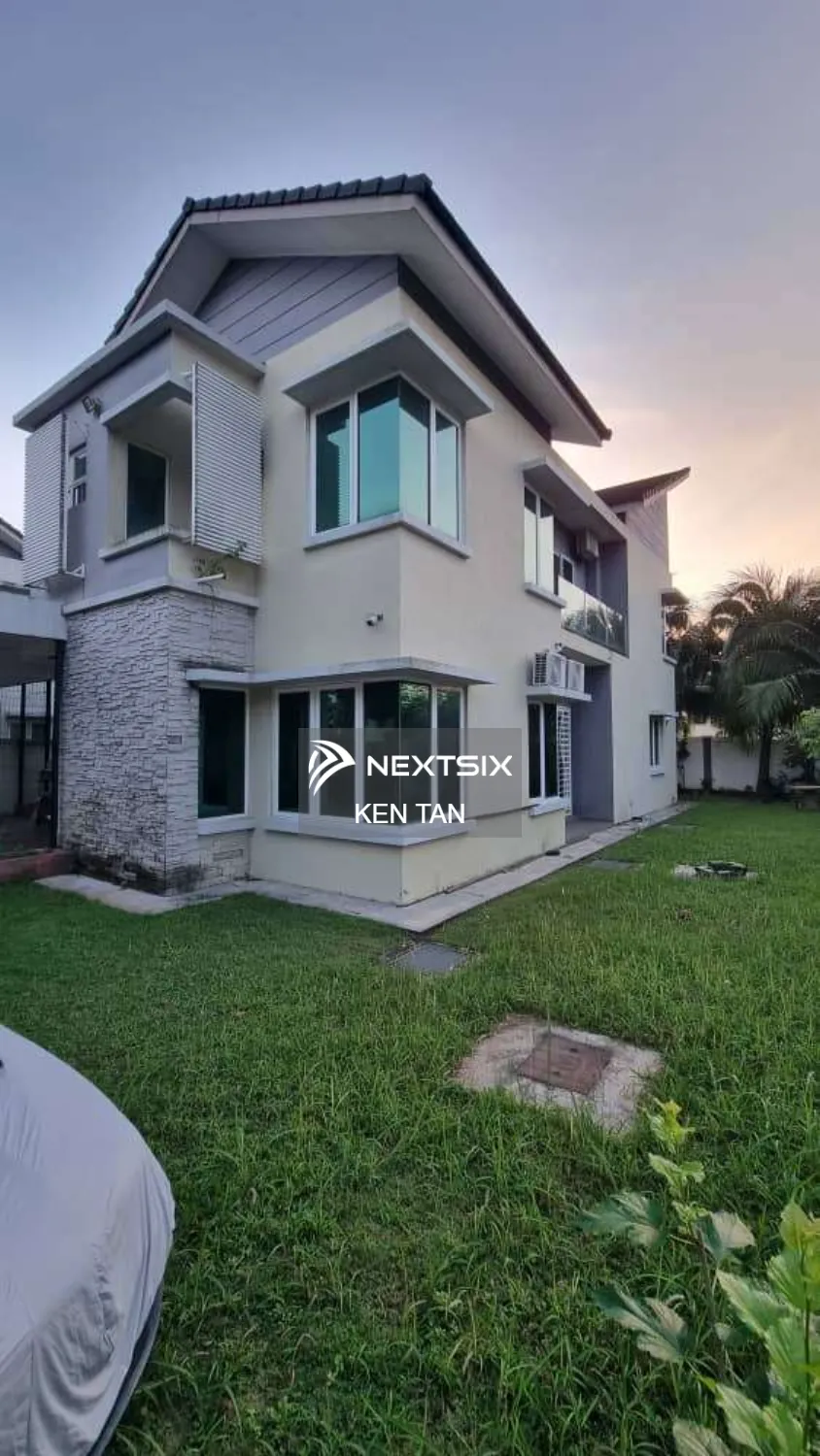 Corner lot - Semi-detached at Jalan SS5, Petaling Jaya