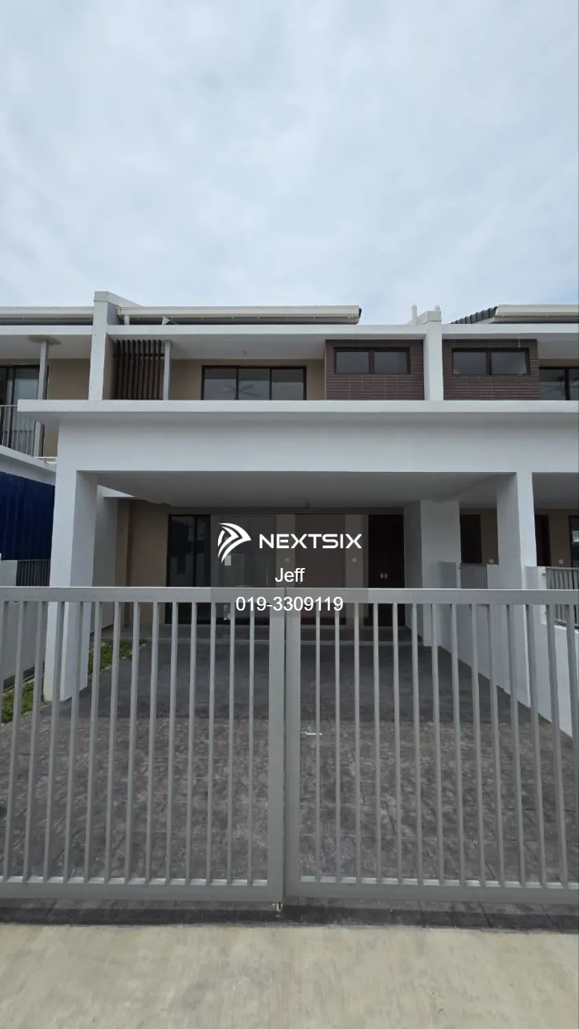 2-sty Terrace/Link House For Sale in Bandar Puncak Alam Selangor - Image 2